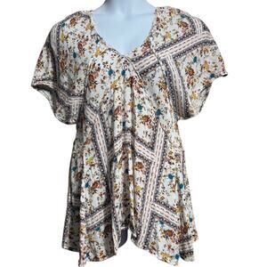 Altar'd State Boho Bohemian v-neck assymetrical hem short sleeve tunic - Small